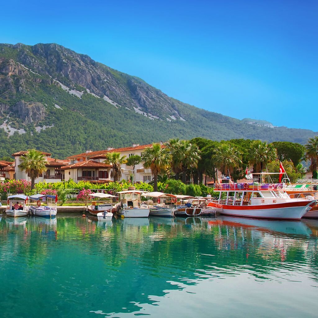 Uçaklı Ege Akdeniz Turu Thy ile 6 Gece Konaklamalı İstanbul Çıkışlı Antalya Başlar